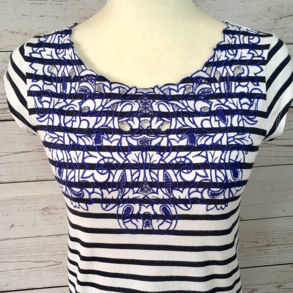 Anthropologie Tops - Anthropologie Meadow Rue Embroidered stripe tee